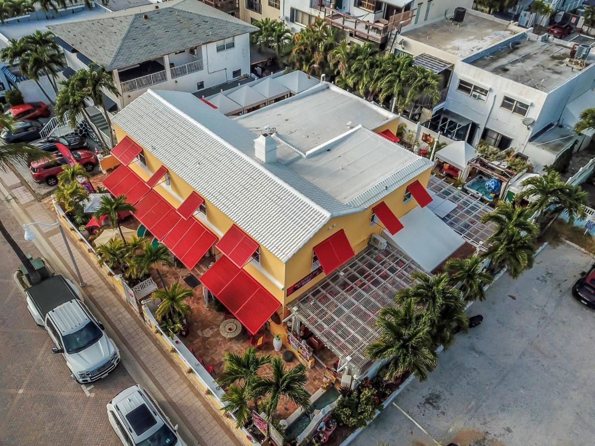 Villa Sinclair Beach Suites And Spa Hollywood Exterior foto